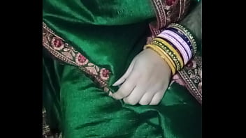 Sissy Femboy Trying Green Saree thumbnail