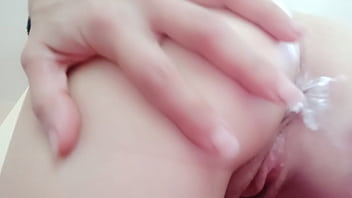 Hot twerkin session with chantal