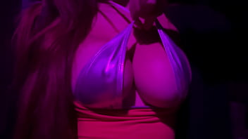 Italian bigtits milf artemisia love showing her juicy tits and making them bounce