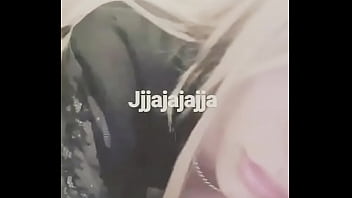 Transexuales Venezolanas Bailando En Hilo Culazo Venezuela thumbnail