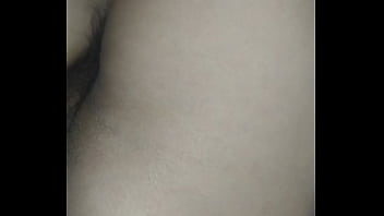 Con mi esposa metiéndole el dedo en ano para explicarle