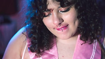 Bbw foot and face sitting