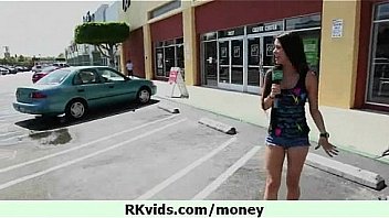 Suck me for money 30