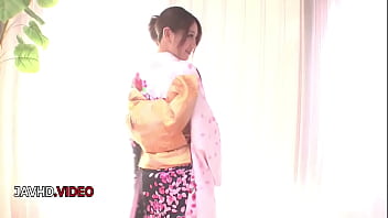 Sensual japanese star kaori maeda's steamy passion session