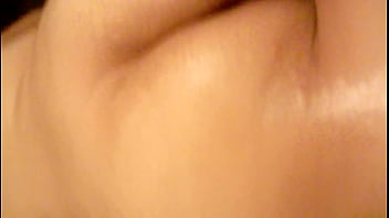 Masaje de nalgas a mi putita