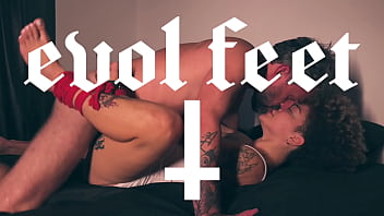 Fuck my tight pussy with your foot and make me cum