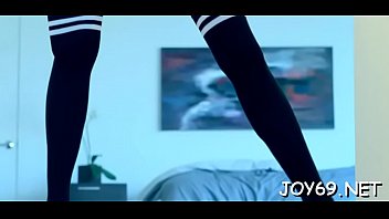 Hottie is thrilled by a solo play