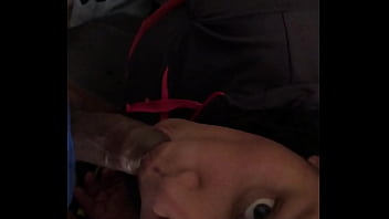 Peruana le encanta chupar pinga