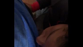 Peruana le encanta chupar pinga