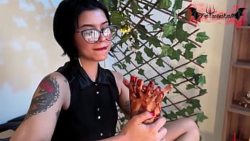 Suck chocolate on my feet