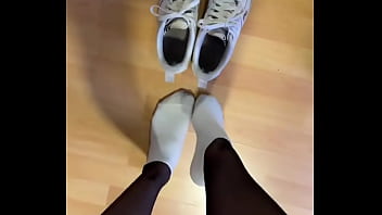 Sunday #feet #nylonfetısh #socks #socksfetish #fetish #nylonfeets girl creator #soles #whitesocks