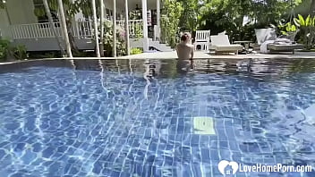 Kissing in the pool is the best