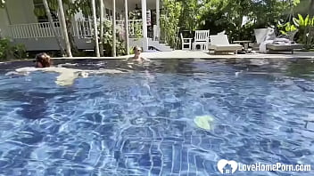 Kissing in the pool is the best