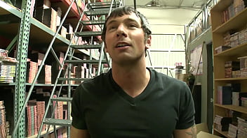 Scarlet uses her big boobs to get men sqf