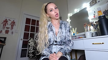 Secret stepmilf tights worship & edging