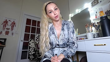 Secret stepmilf tights worship & edging