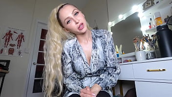 Secret stepmilf tights worship & edging