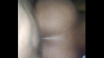 A ella le encanta que la ponga en cuatro