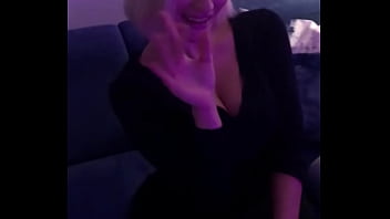 Si toi aussi tu veux une dédicace pour un ami ou même pour toi envoie moi une