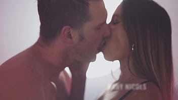 Huge facial for super hot latina beauty babynichols