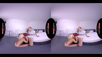 Realitylovers blondes are better vr