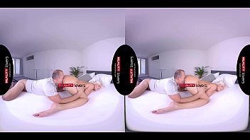 Realitylovers blondes are better vr