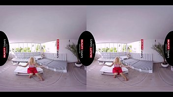 Realitylovers blondes are better vr