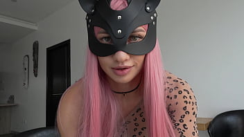 Massked cutie spreads her legs for hard meat