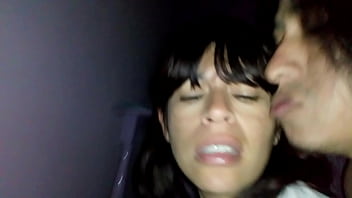 Cogiendo a mi hermanastra en su cuarto