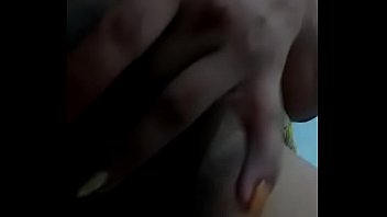 Chibola se masturba para novio parte 1