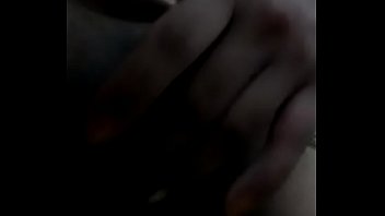 Chibola se masturba para novio parte 1