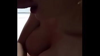 Elle fait ça trop bien