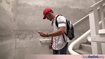 Petite gamer chick fetish fuck with bf