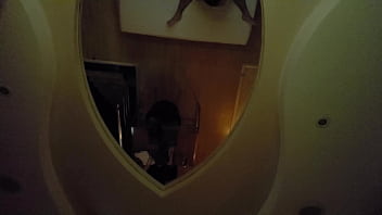 Cavalgando de costas