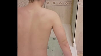 Jessica takes a bath asmr