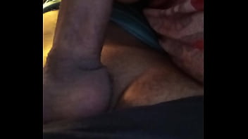 Es dificil resistirme al pene de mi hermanastro Es dificil resistirme al pene de mi hermanastro