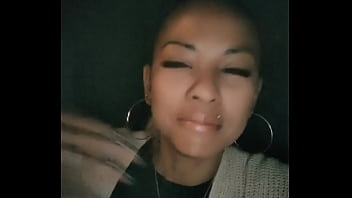 Story public baise dans un sex shop