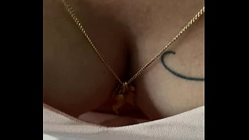 Bonne journée à toute et tous bisous