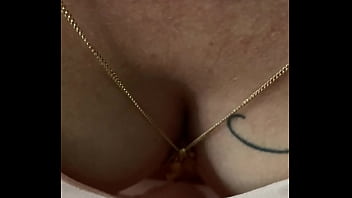 Bonne journée à toute et tous bisous