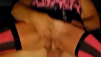 Me folla el coño muy bien