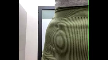 Masturbating in the gym