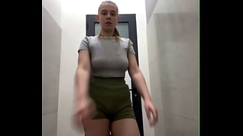 Masturbating in the gym