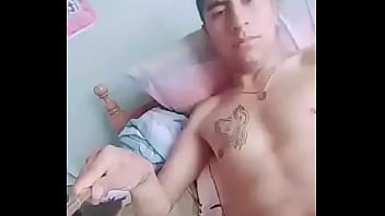 El Enfermero Se Calienta Solo Y Termina Sacando Leche 2 Parte thumbnail