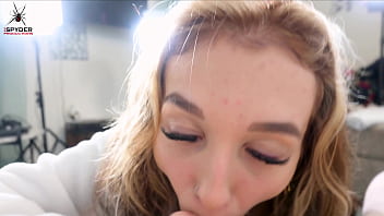 Breezy bri blows as we get warmed up