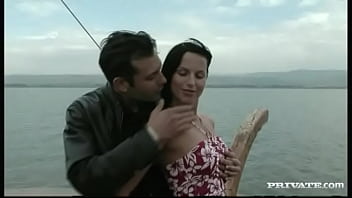 Renata black gives you an upskirt of her asshole getting penetrated Renata black gives you an upskirt of her asshole getting penetrated