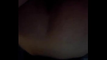 Esta puta gime como diosa