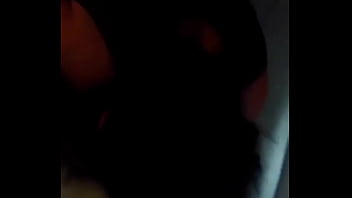 Esta puta gime como diosa