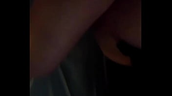 Esta Puta Gime Como Diosa thumbnail