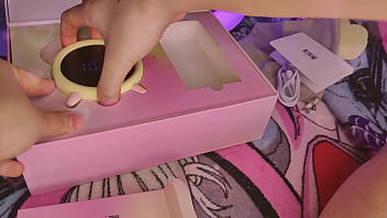 Two vibrators destroy her pussy