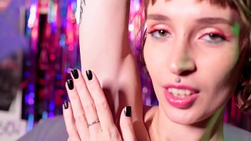 Hairy armpit worship